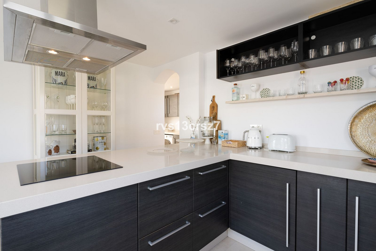 Te koop Vrijstaande Villa Costa Del Sol El Rosario € 1.649.000,-