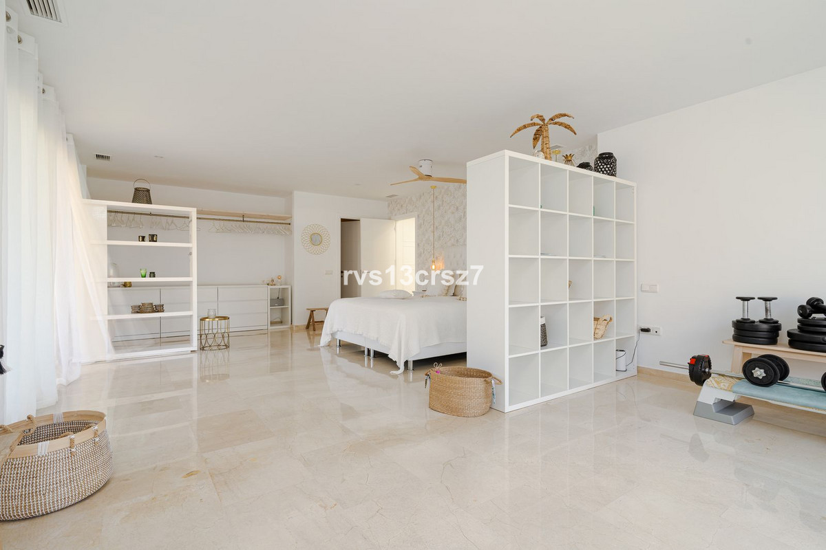 Te koop Vrijstaande Villa Costa Del Sol El Rosario € 1.649.000,-