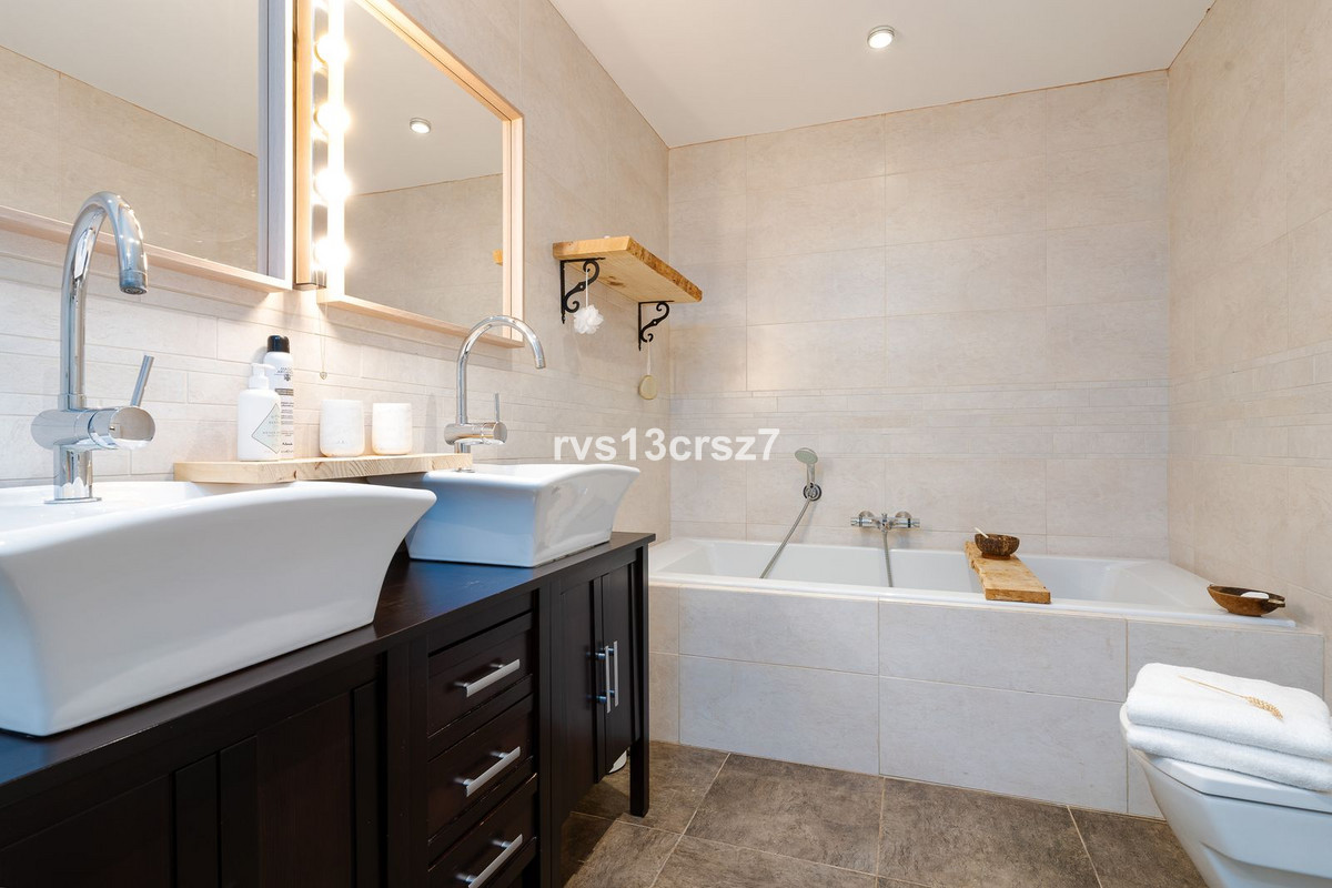 Te koop Vrijstaande Villa Costa Del Sol El Rosario € 1.649.000,-