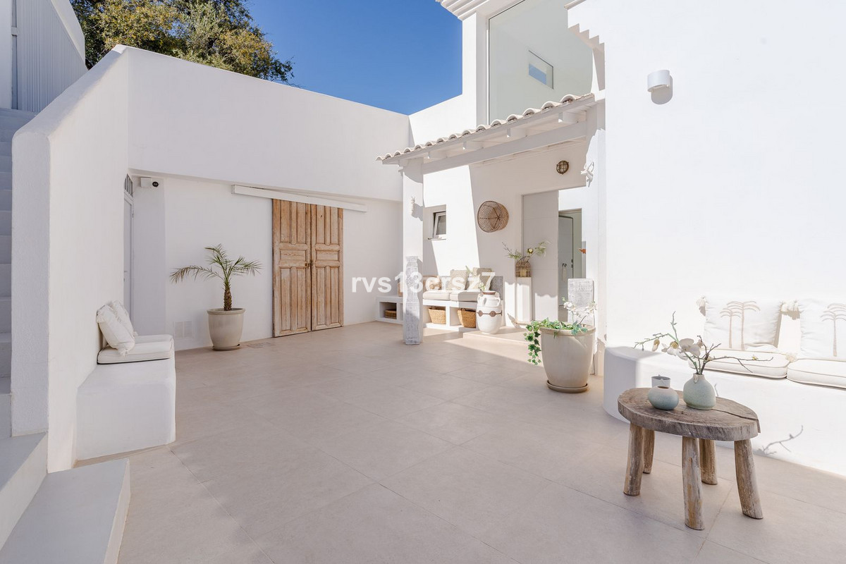 Te koop Vrijstaande Villa Costa Del Sol El Rosario € 1.649.000,-