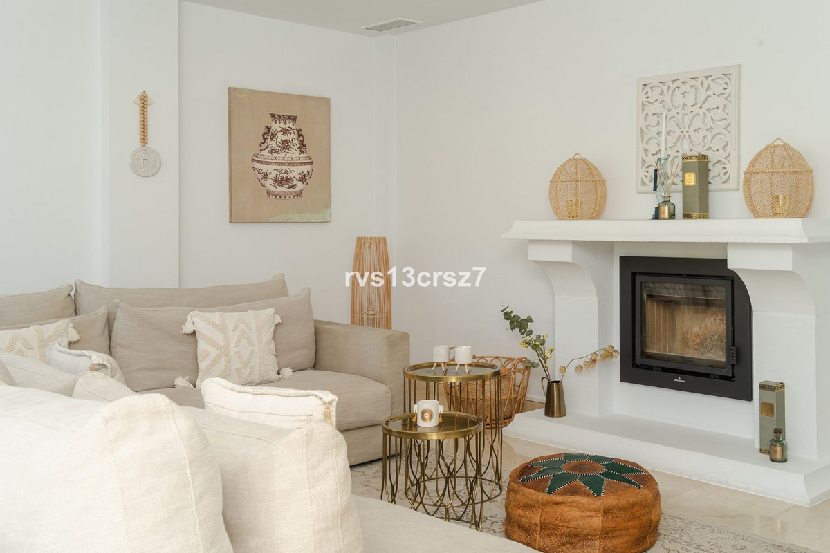 Te koop Vrijstaande Villa Costa Del Sol El Rosario € 1.649.000,-