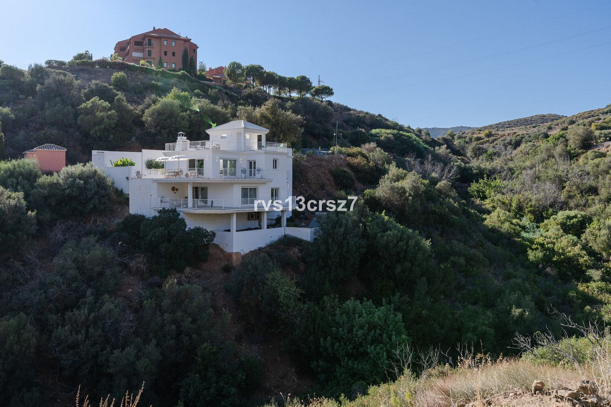 Te koop Vrijstaande Villa Costa Del Sol El Rosario € 1.649.000,-
