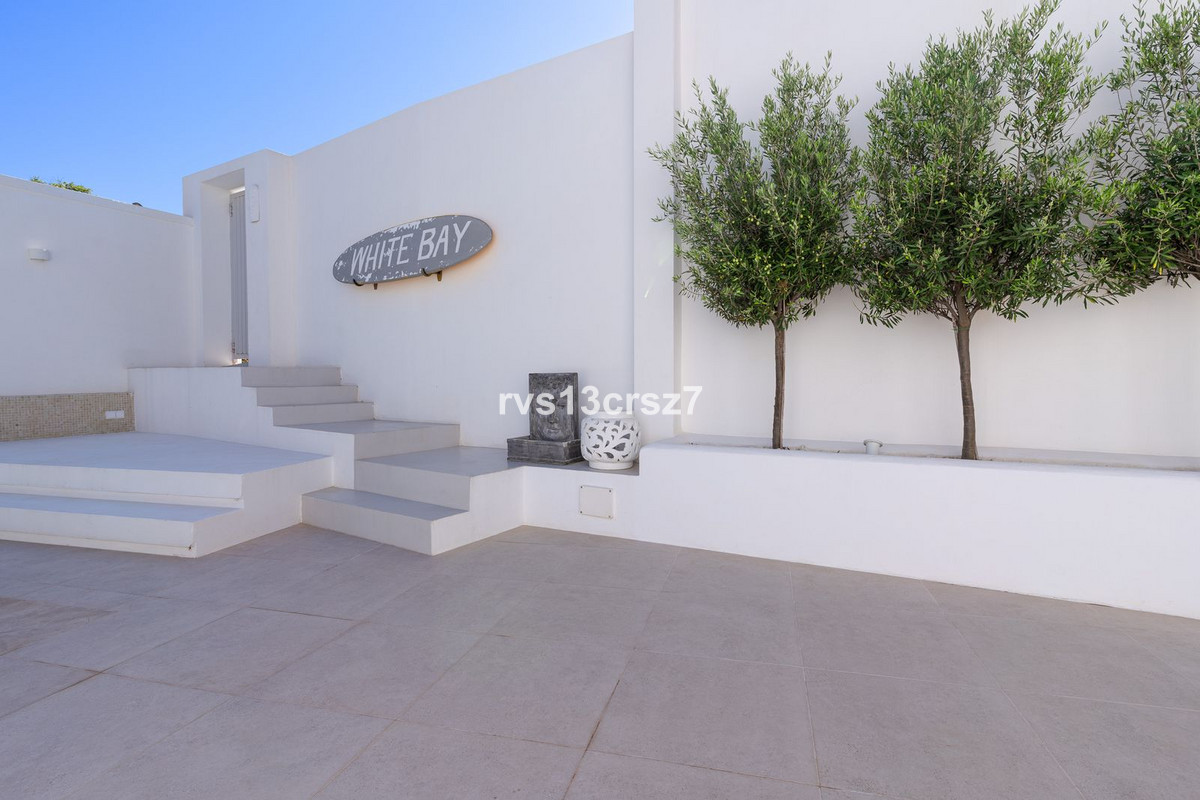 Te koop Vrijstaande Villa Costa Del Sol El Rosario € 1.649.000,-