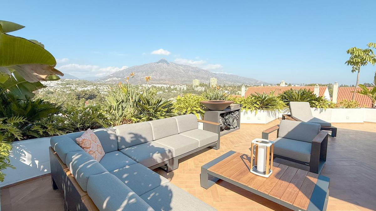 Te koop Penthouse Costa Del Sol Nueva Andalucía € 1.250.000,-