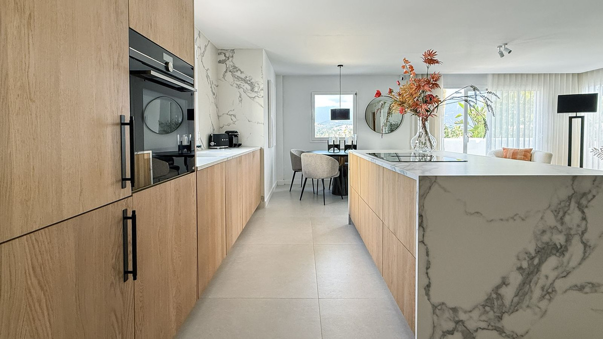 Te koop Penthouse Costa Del Sol Nueva Andalucía € 1.250.000,-