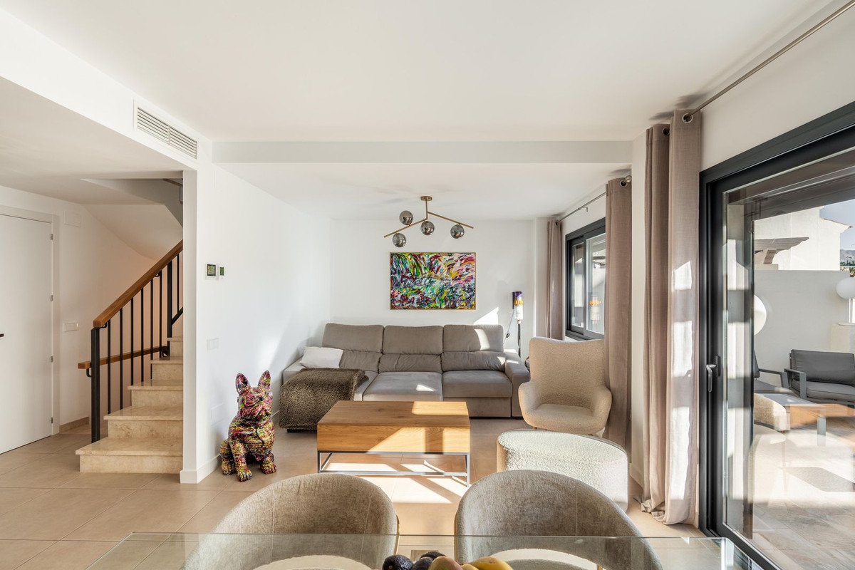 Te koop Herenhuis Costa Del Sol El Paraiso € 695.000,-