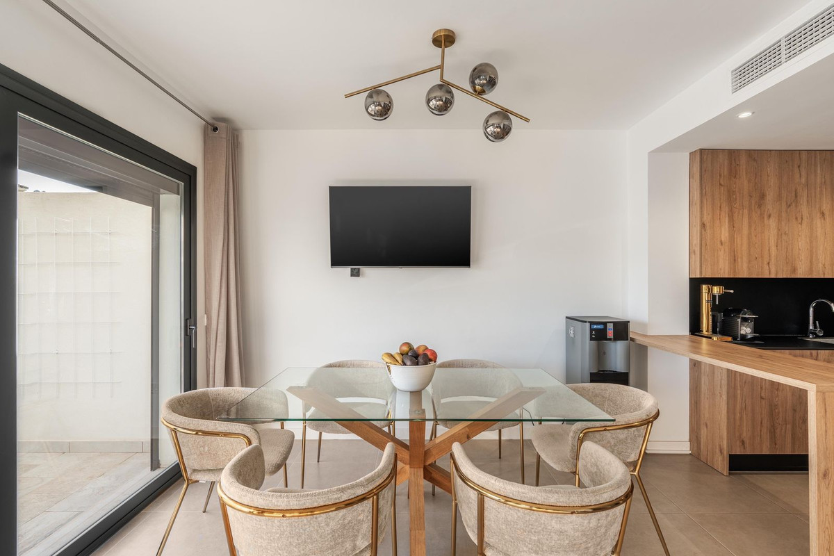 Te koop Herenhuis Costa Del Sol El Paraiso € 695.000,-