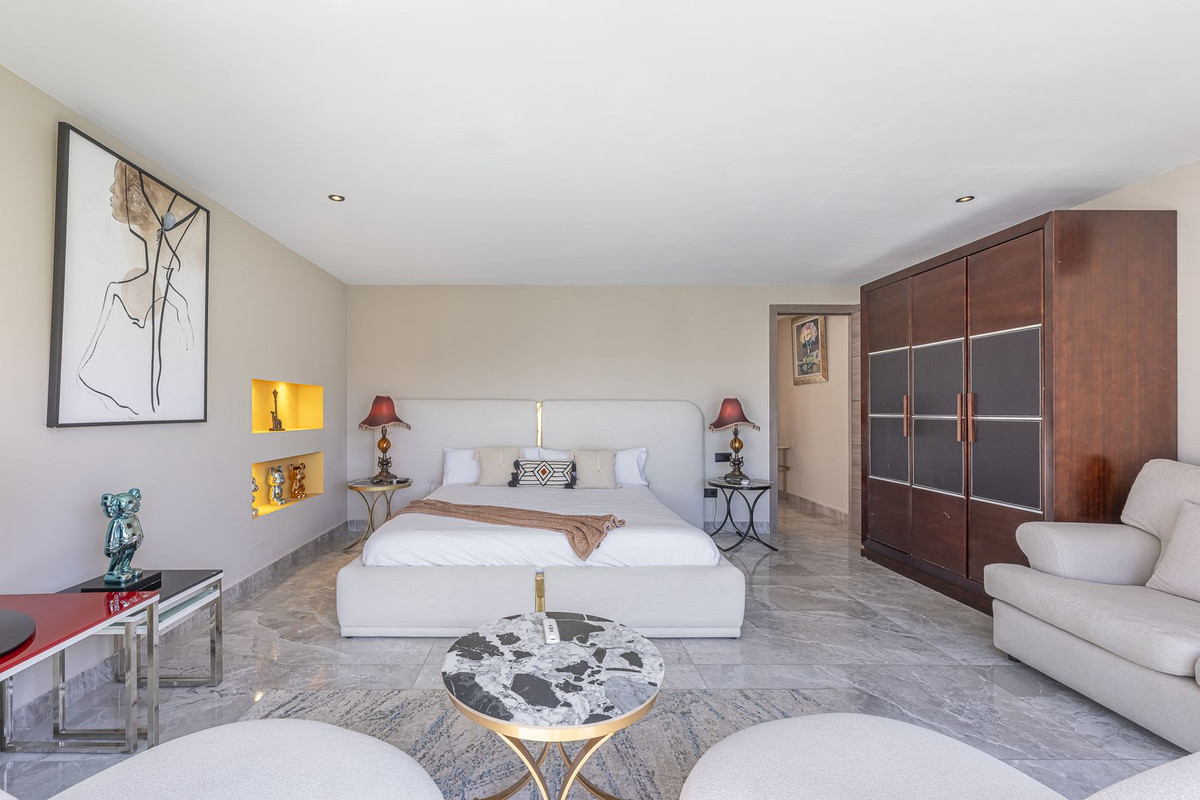 Te koop Penthouse Duplex Costa Del Sol Puerto Banús € 3.000.000,-