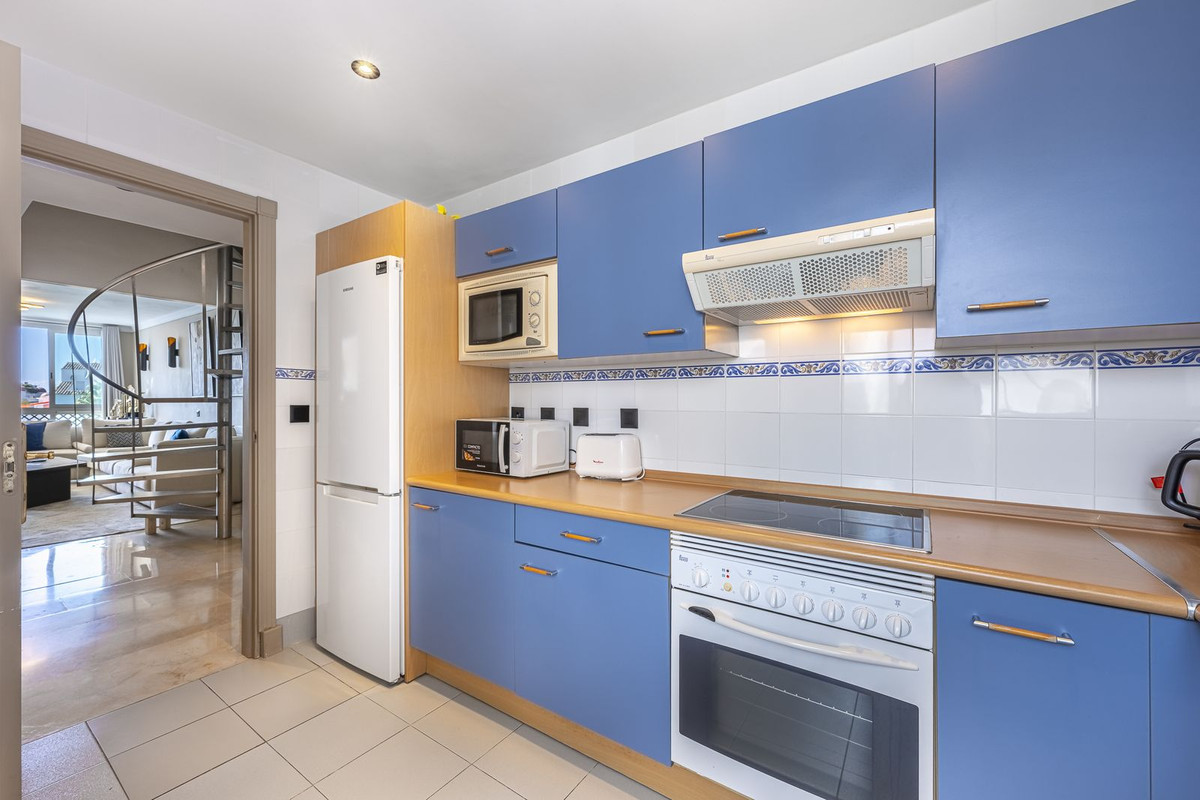 Te koop Penthouse Duplex Costa Del Sol Puerto Banús € 3.000.000,-