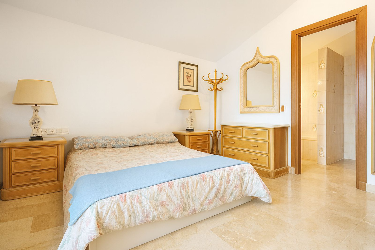 Te koop Vrijstaande Villa Costa Del Sol Cerros Del Aguila € 720.000,-