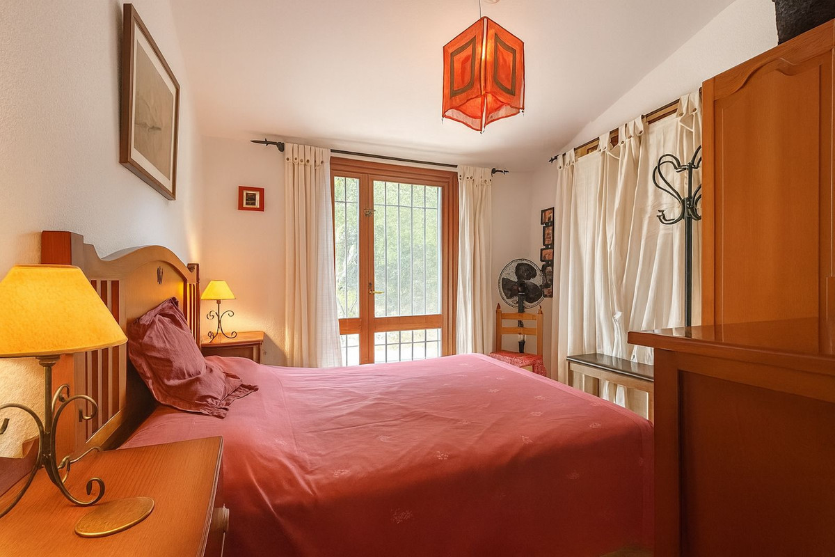 Te koop Vrijstaande Villa Costa Del Sol Cerros Del Aguila € 720.000,-