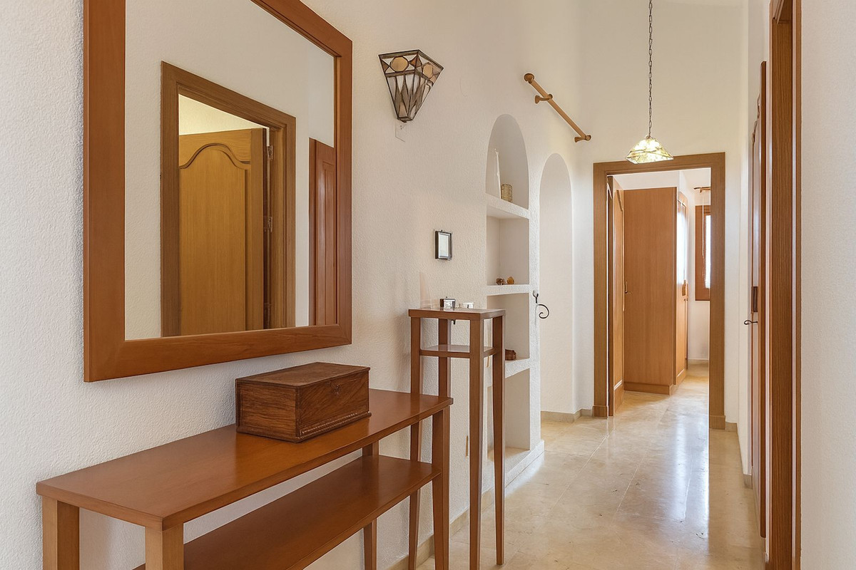 Te koop Vrijstaande Villa Costa Del Sol Cerros Del Aguila € 720.000,-