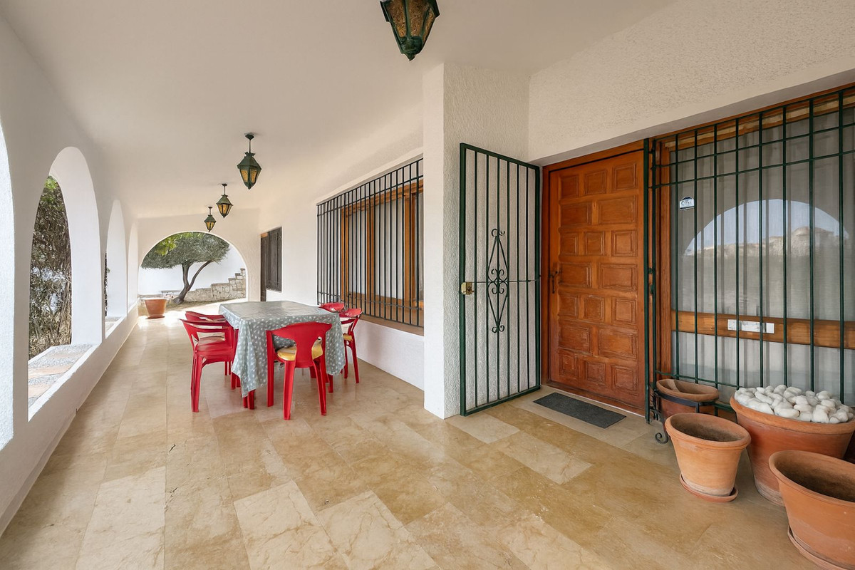 Te koop Vrijstaande Villa Costa Del Sol Cerros Del Aguila € 720.000,-