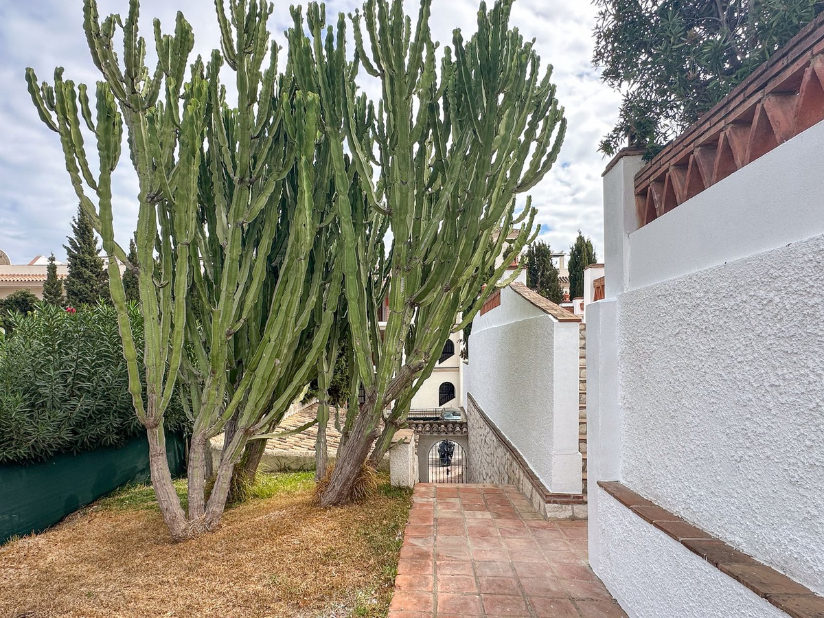 Te koop Vrijstaande Villa Costa Del Sol Cerros Del Aguila € 720.000,-