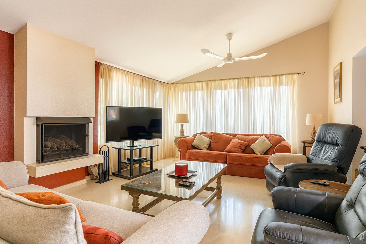 Te koop Vrijstaande Villa Costa Del Sol Cerros Del Aguila € 720.000,-