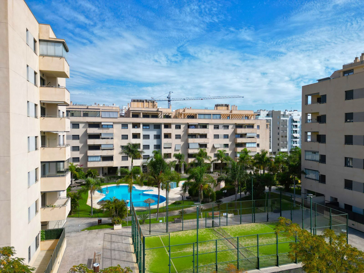 Te koop Middle Floor Apartment Costa Del Sol Torre Del Mar € 339.000,-