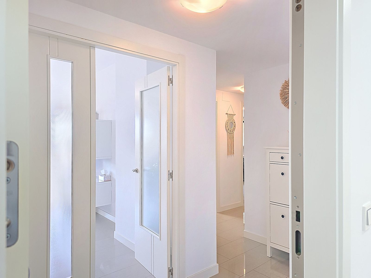 Te koop Middle Floor Apartment Costa Del Sol Torre Del Mar € 339.000,-