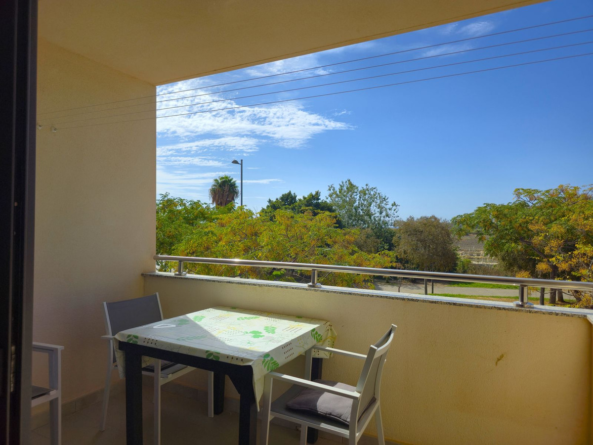 Te koop Middle Floor Apartment Costa Del Sol Torre Del Mar € 339.000,-