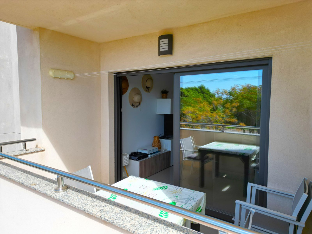 Te koop Middle Floor Apartment Costa Del Sol Torre Del Mar € 339.000,-