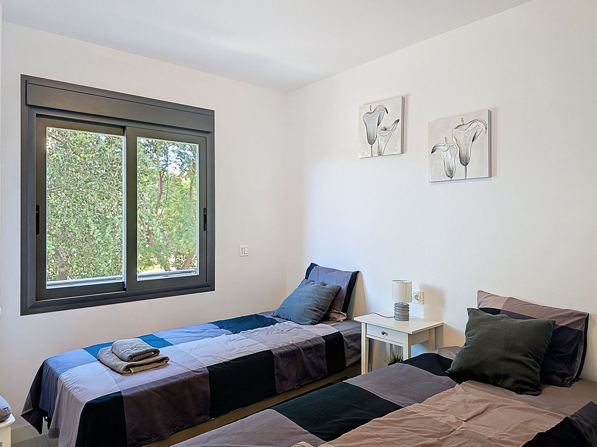 Te koop Middle Floor Apartment Costa Del Sol Torre Del Mar € 339.000,-