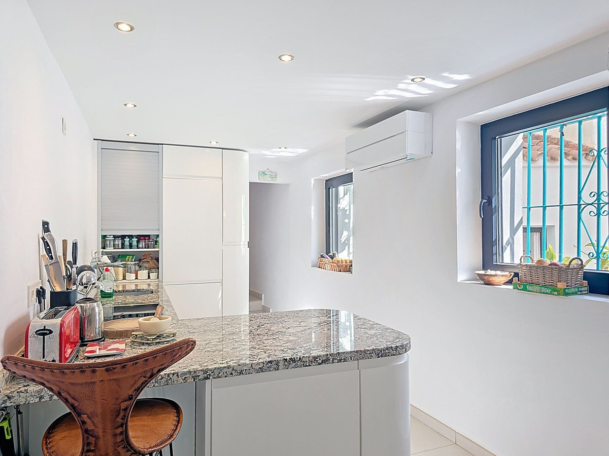 Te koop Herenhuis Costa Del Sol Torrox € 279.000,-