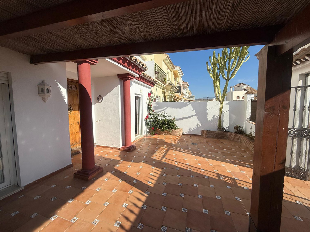Te koop Herenhuis Costa Del Sol Cancelada € 475.000,-