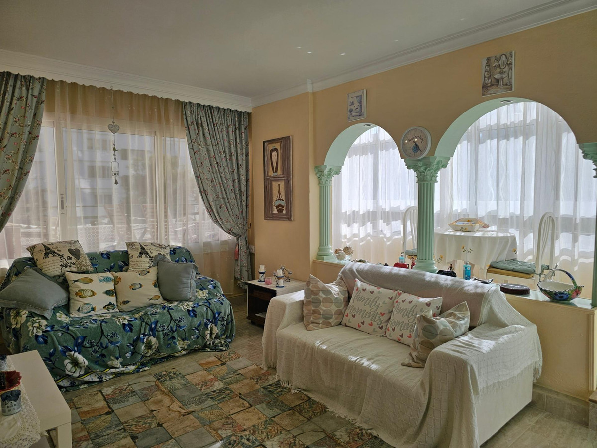 Te koop Middle Floor Apartment Costa Del Sol Arroyo De La Miel € 235.000,-