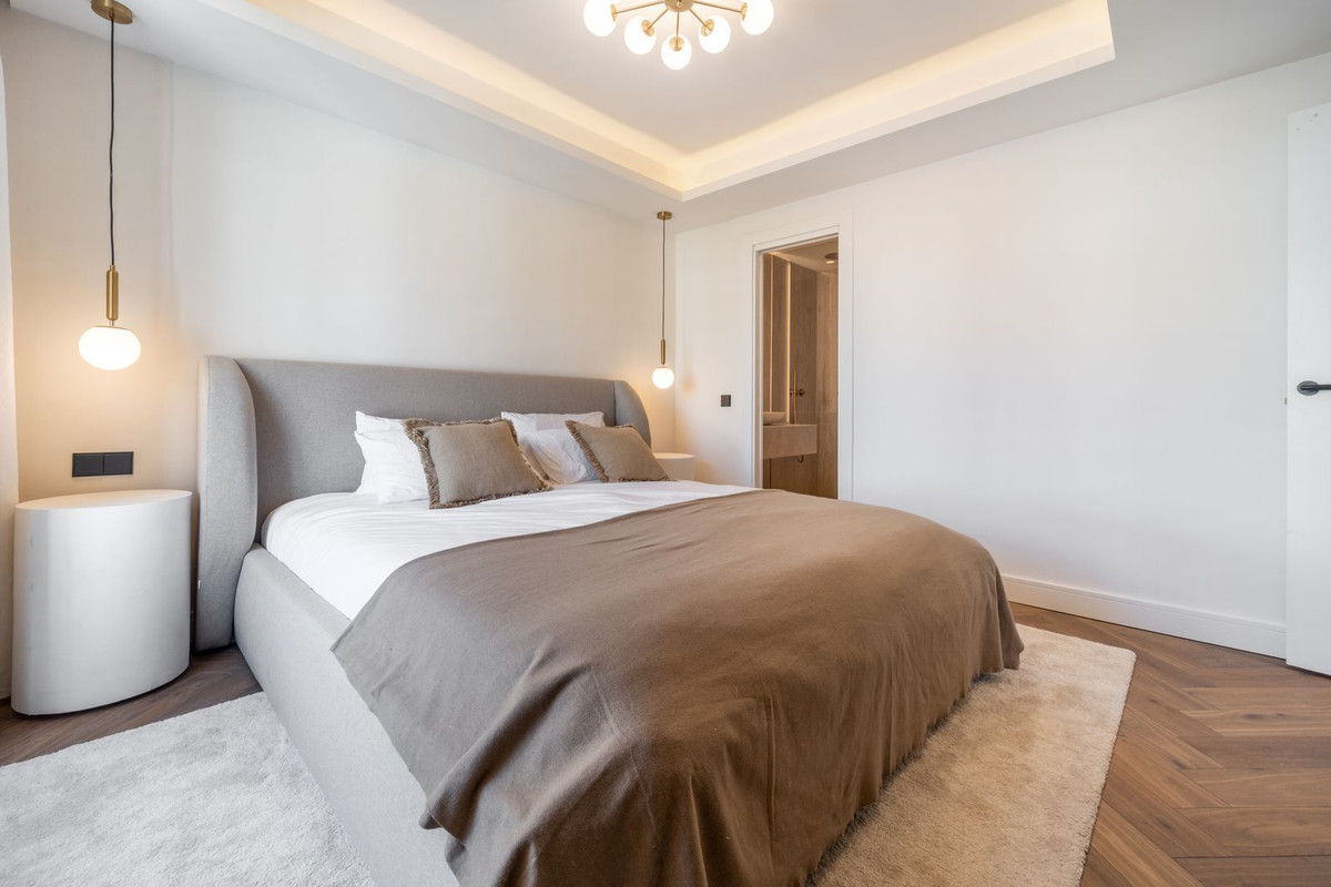 Te koop Herenhuis Costa Del Sol Nueva Andalucía € 795.000,-