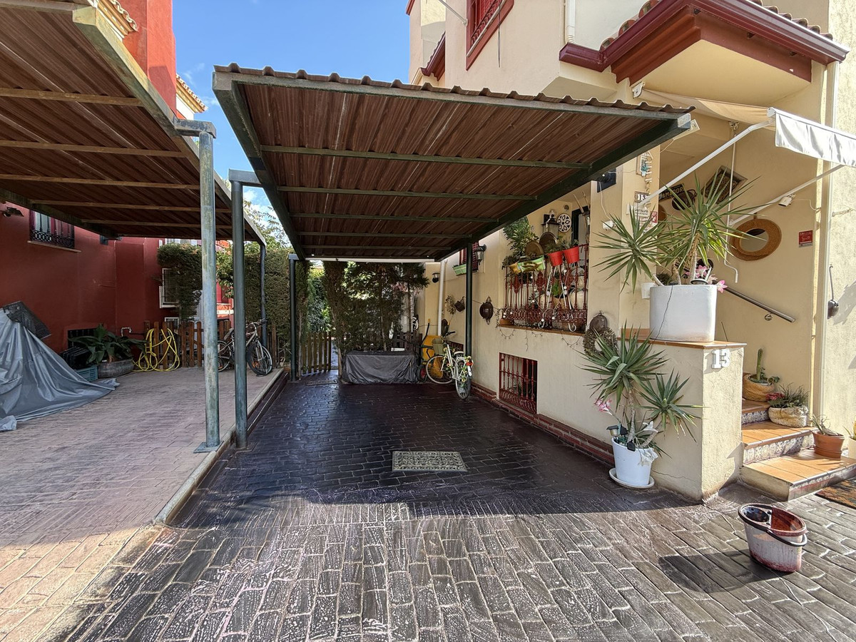 Te koop Half vrijstaand huis Costa Del Sol Benalmadena Costa € 859.000,-
