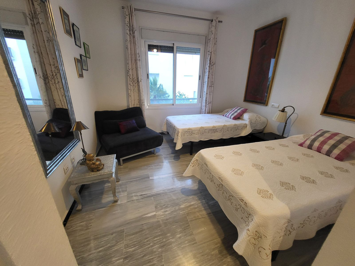 Te koop Middle Floor Apartment Costa Del Sol Puerto Banús € 750.000,-