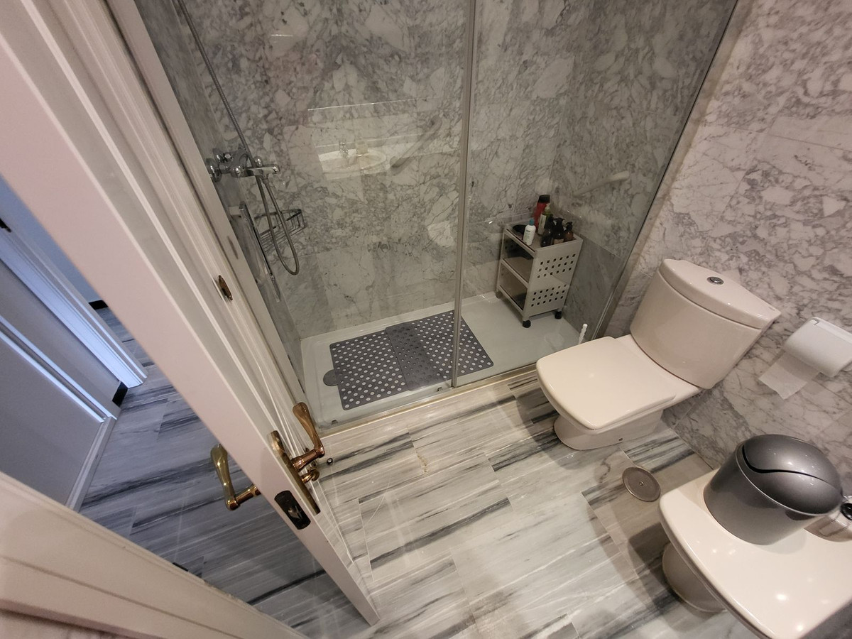 Te koop Middle Floor Apartment Costa Del Sol Puerto Banús € 750.000,-