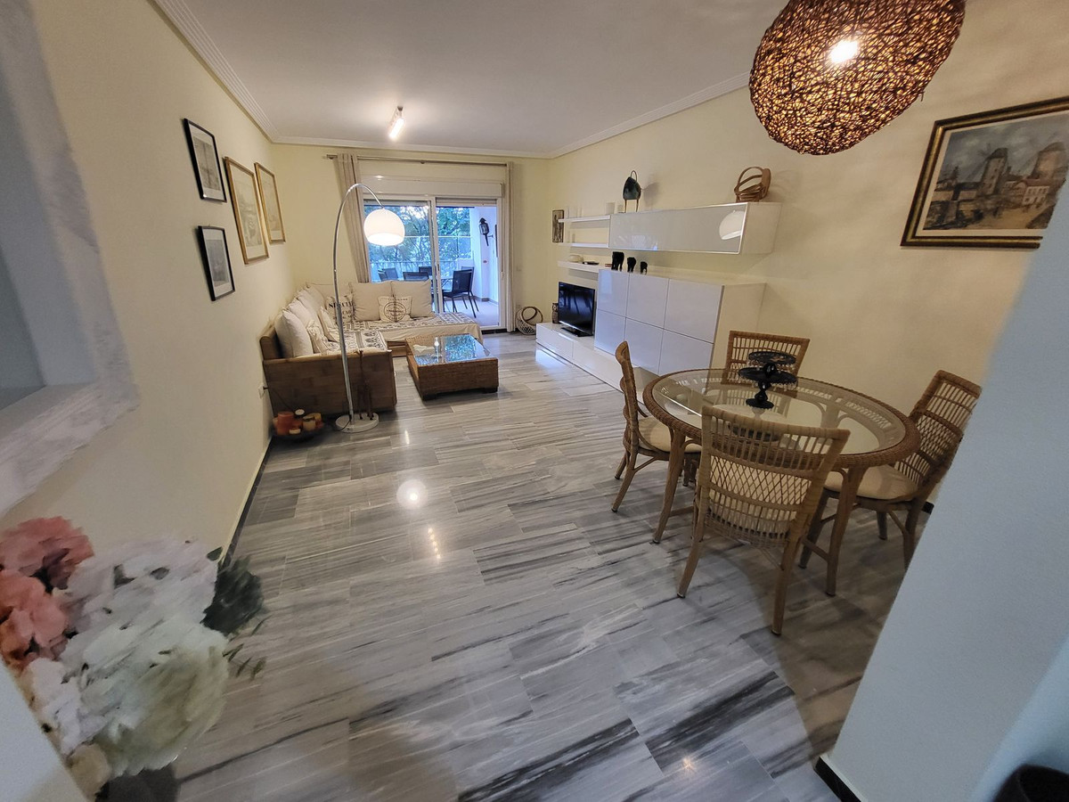 Te koop Middle Floor Apartment Costa Del Sol Puerto Banús € 750.000,-