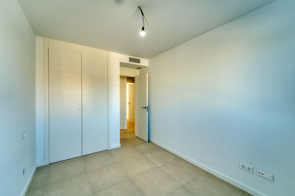 Te koop Middle Floor Apartment Costa Del Sol Torremolinos € 1.100.000,-