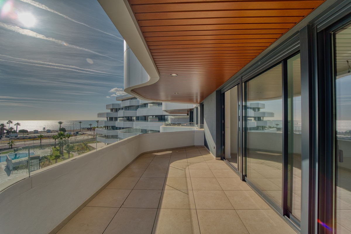 Te koop Middle Floor Apartment Costa Del Sol Torremolinos € 1.100.000,-