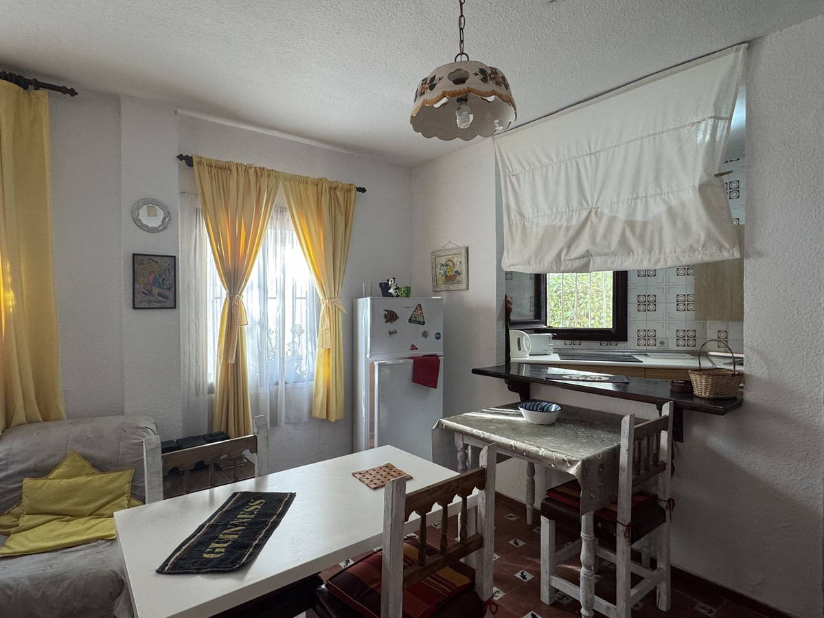 Te koop Gelijkvloers appartement Costa Del Sol San Luis De Sabinillas € 165.000,-
