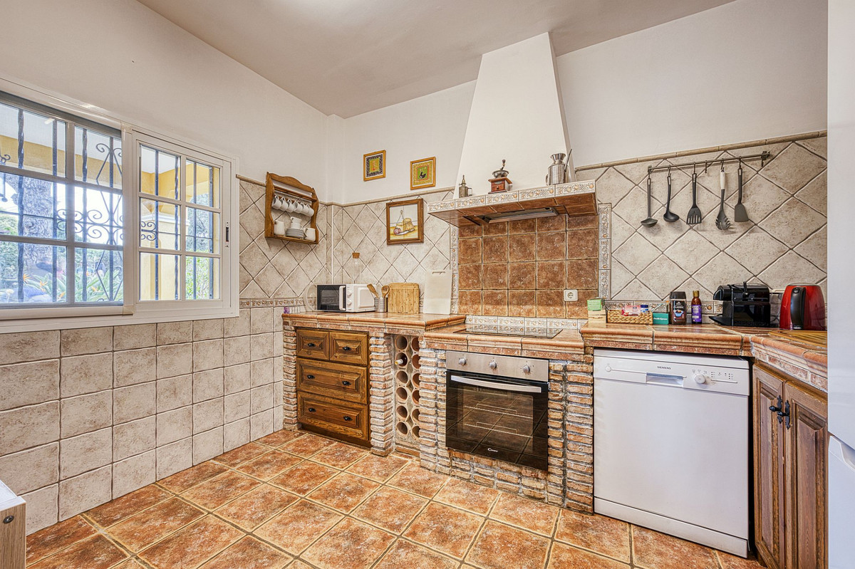 Te koop Vrijstaande Villa Costa Del Sol Marbella € 1.200.000,-