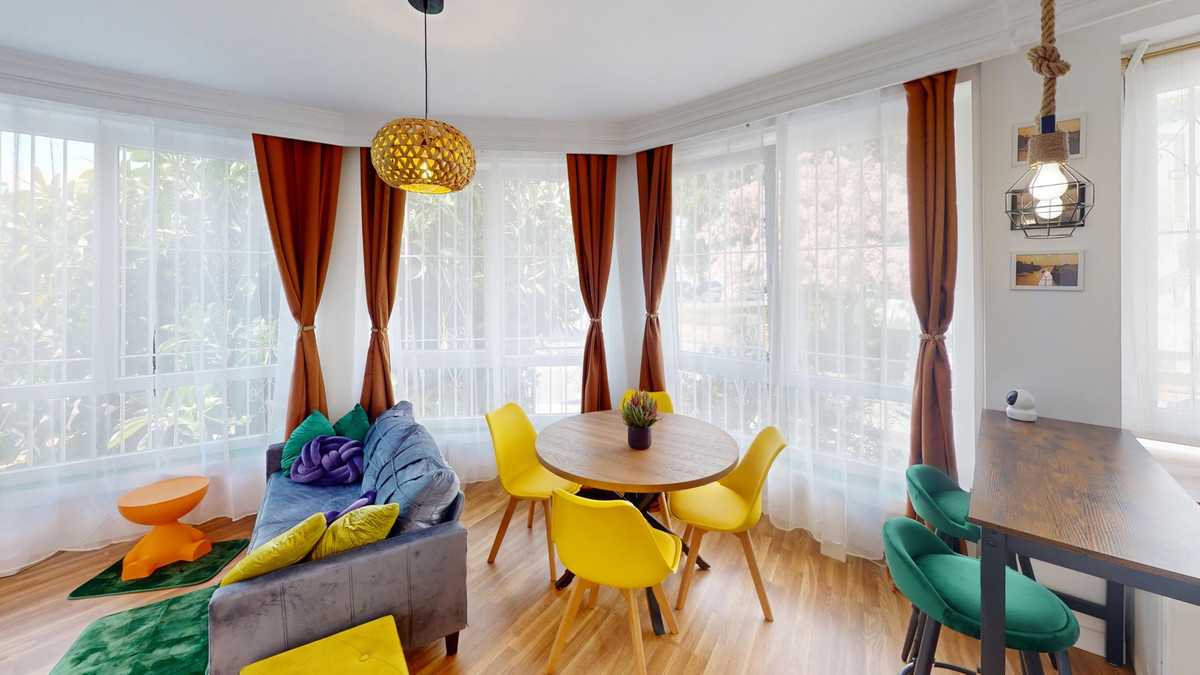 Te koop Middle Floor Apartment Costa Del Sol Nerja € 249.000,-