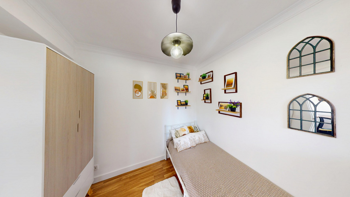 Te koop Middle Floor Apartment Costa Del Sol Nerja € 249.000,-