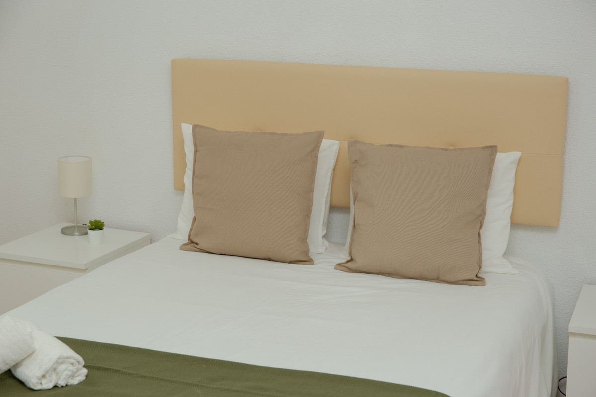 Te koop Middle Floor Apartment Costa Del Sol Málaga € 999.000,-