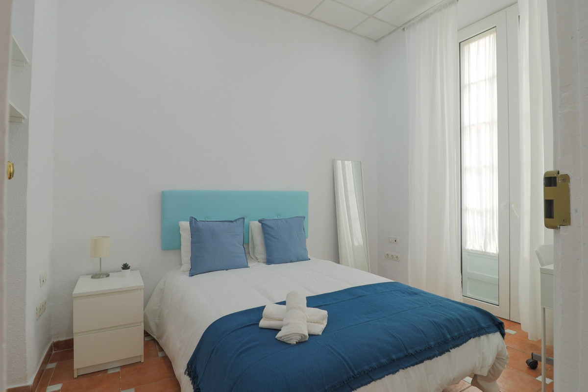 Te koop Middle Floor Apartment Costa Del Sol Málaga € 999.000,-