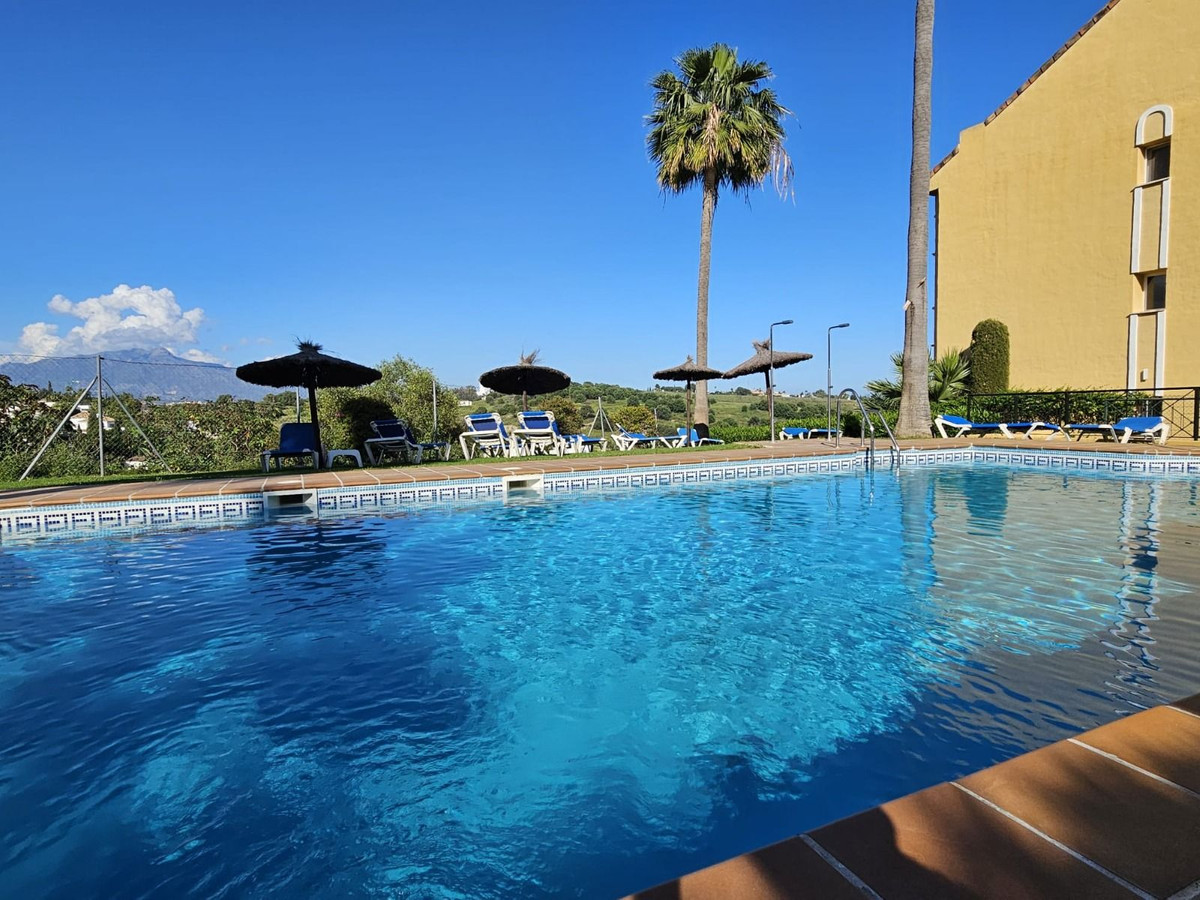 Te koop Middle Floor Apartment Costa Del Sol Bel Air € 340.000,-