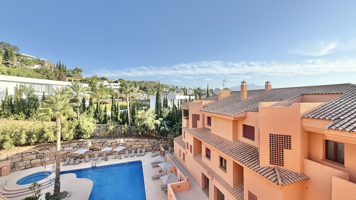 Te koop Middle Floor Studio Costa Del Sol Benahavís € 365.000,-