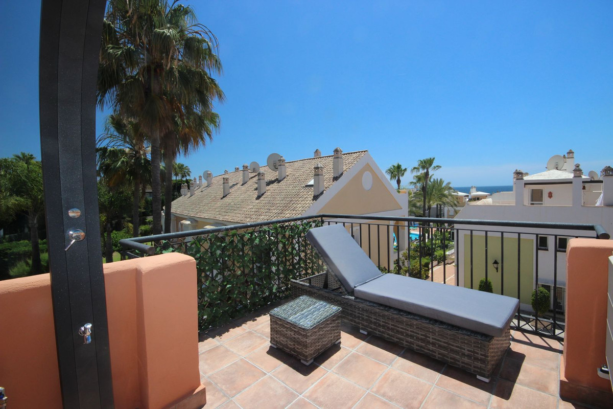 Te koop Herenhuis Costa Del Sol Bahía De Marbella € 1.150.000,-