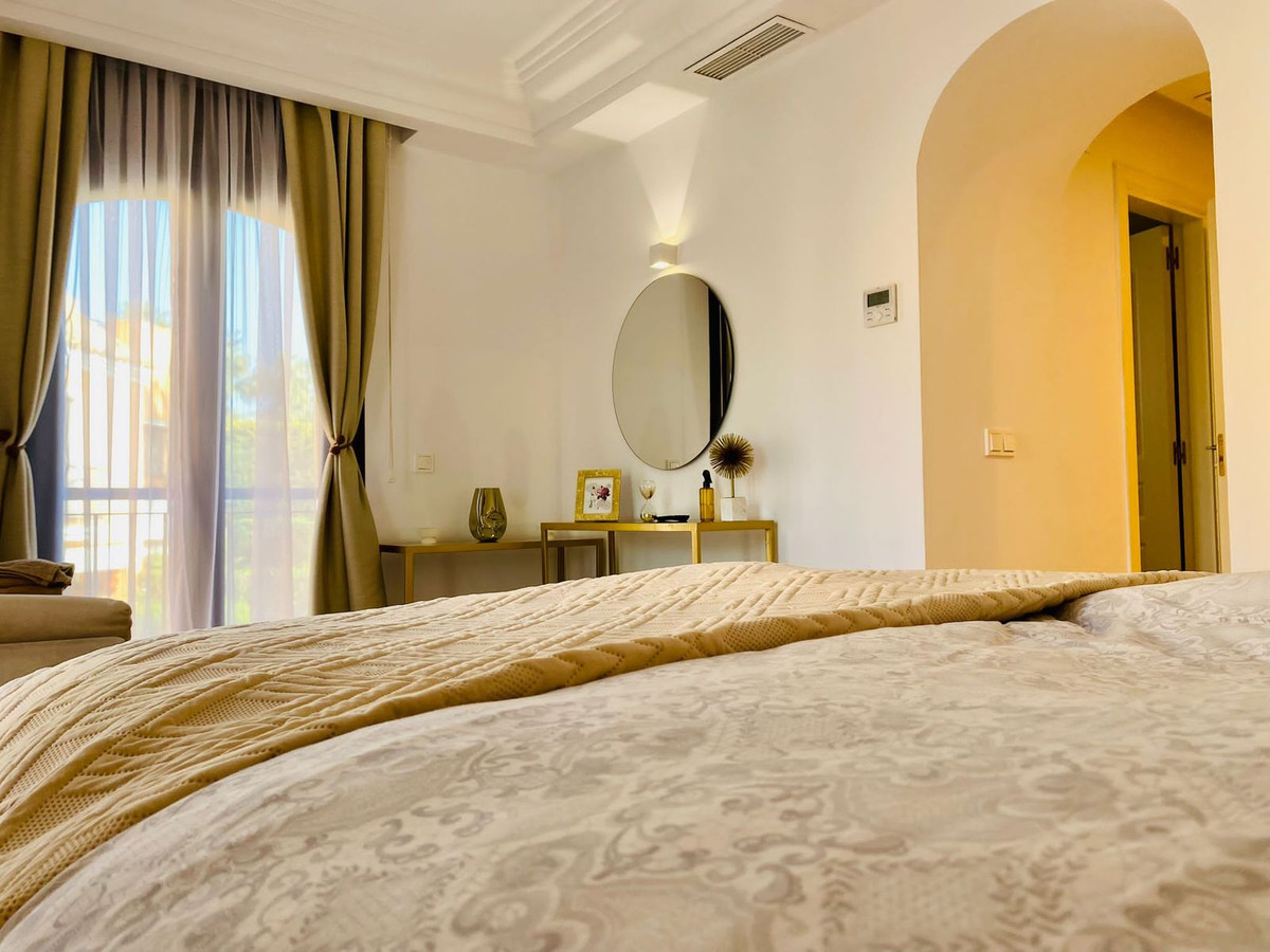 Te koop Herenhuis Costa Del Sol Bahía De Marbella € 1.150.000,-