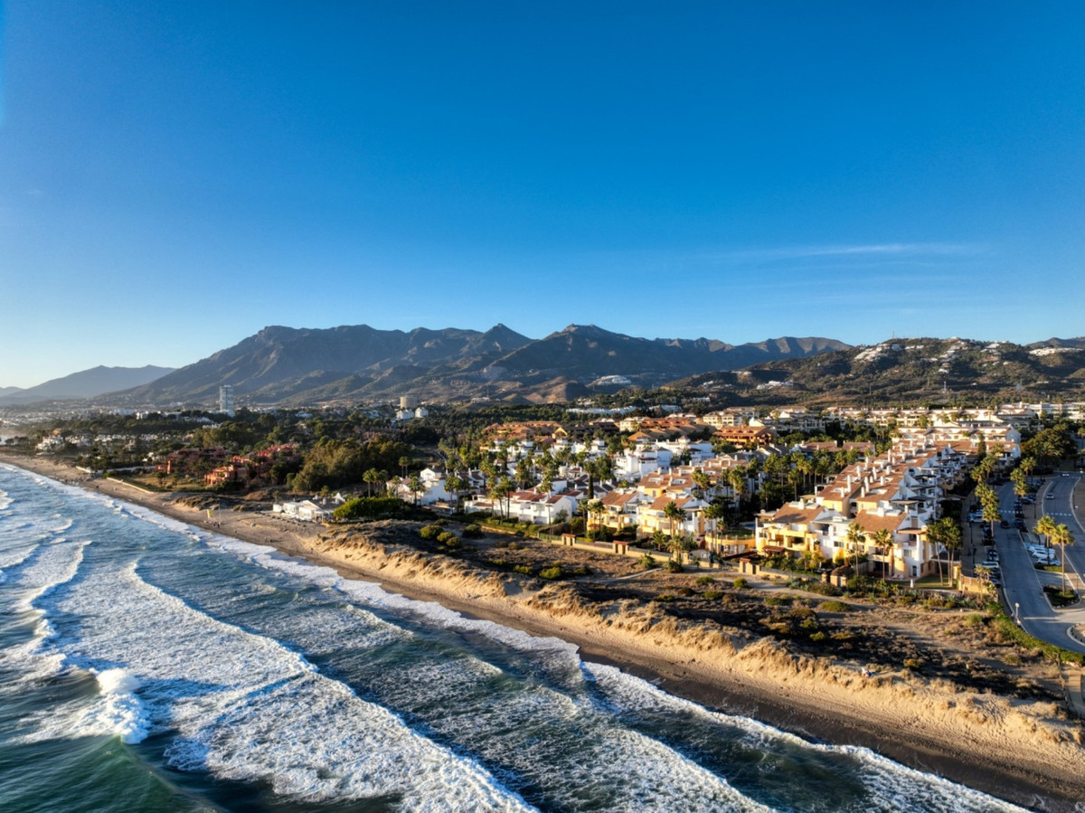 Te koop Herenhuis Costa Del Sol Bahía De Marbella € 1.150.000,-