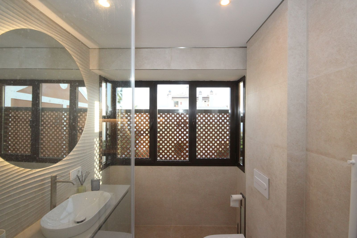 Te koop Herenhuis Costa Del Sol Bahía De Marbella € 1.150.000,-