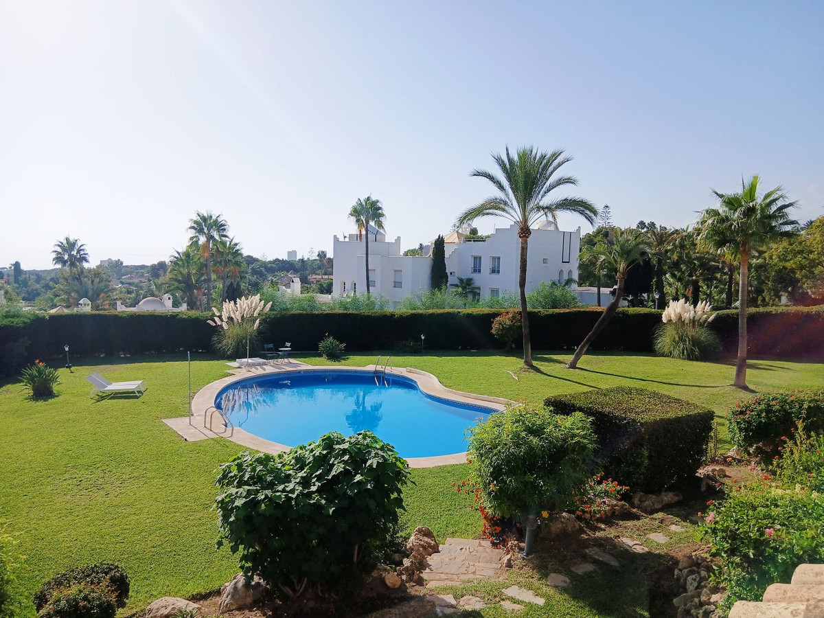 Te koop Middle Floor Apartment Costa Del Sol Reserva De Marbella € 429.999,-