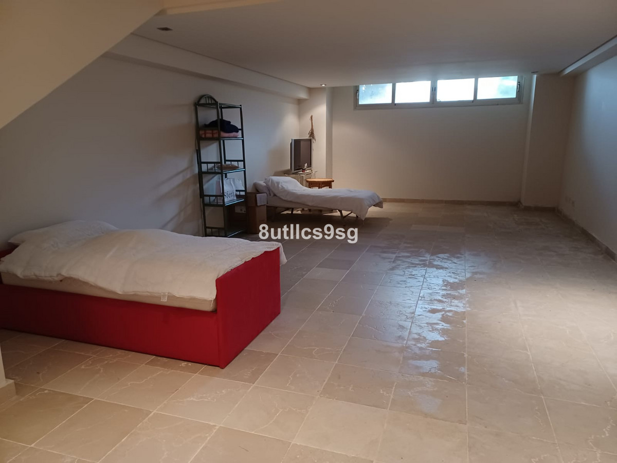 Te koop Herenhuis Costa Del Sol Manilva € 450.000,-