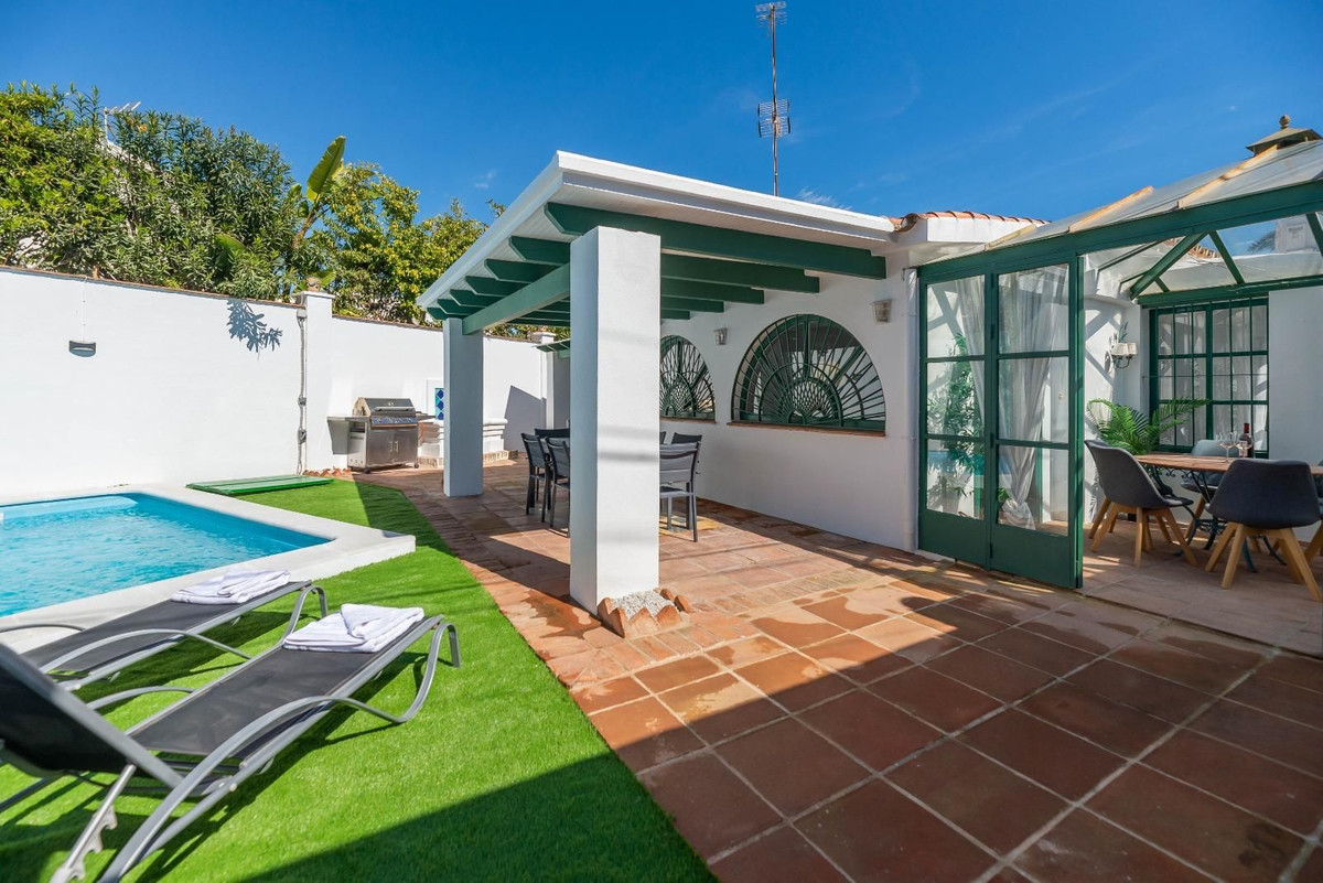 Te koop Vrijstaande Villa Costa Del Sol Nueva Andalucía € 1.690.000,-