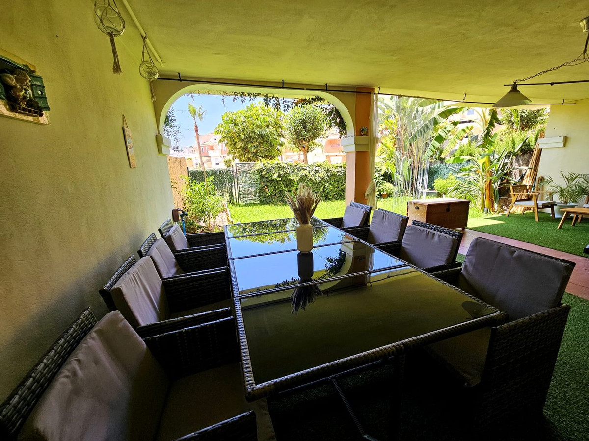 Te koop Herenhuis Costa Del Sol Rincón De La Victoria € 439.000,-